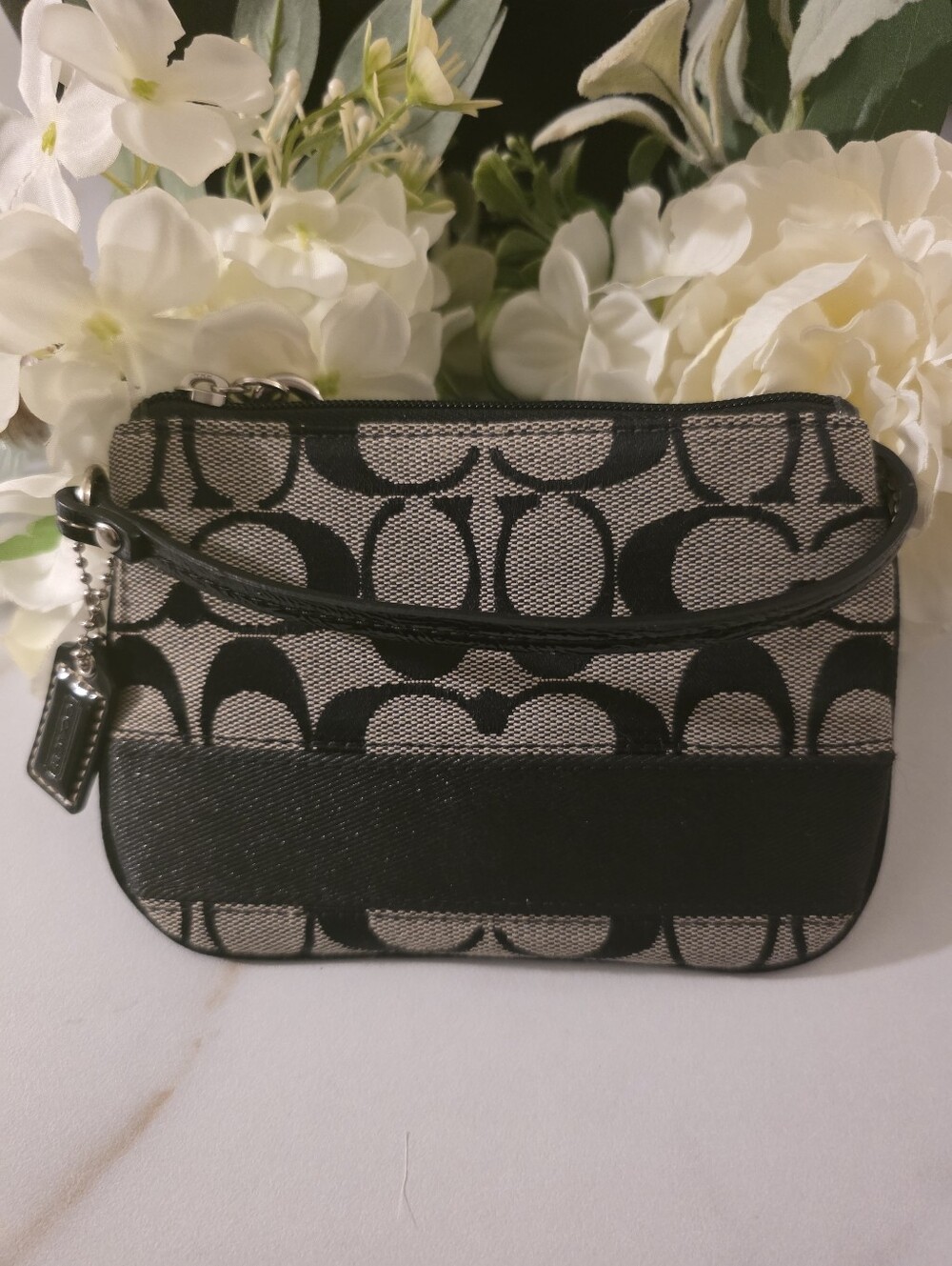Couch Wristlet